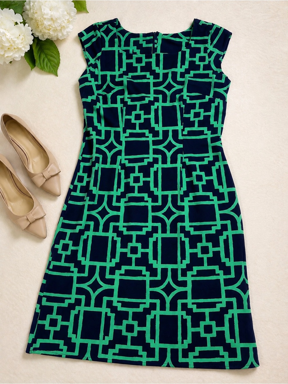 Tori Richard Geometric Print Sheath Dress Navy and Green Size 10 Stretch Career